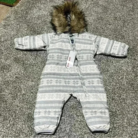 Lands End Kids Baby 0-3 Months Snow Suit Hood Puffer Gray Nordic Jacket Coat NWT - Picture 1 of 13